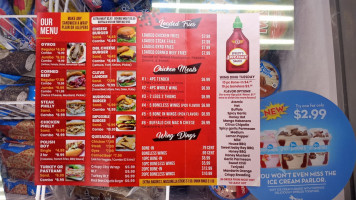 Speedy's Grub Shack And Gas Station food