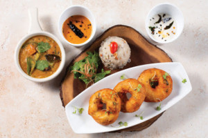 Tulsi Indian Eatery food
