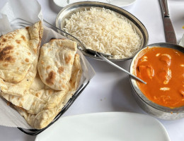 Anār Indian Cuisine food