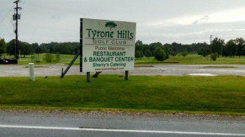 Tyrone Hills Lounge outside