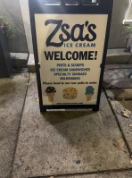 Zsa's Ice Cream outside