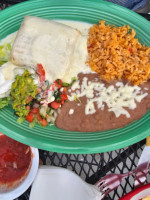 Moocho Mexican Cantina food