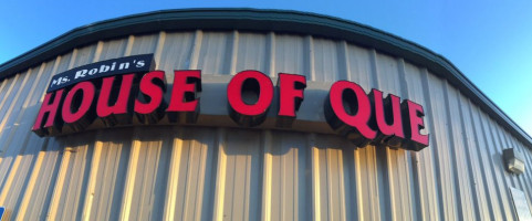 Ms. Robin's House Of Que food