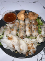 Banh Cuon Phuong Nga food