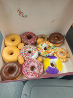 Mr. Ronnies Famous Donuts food