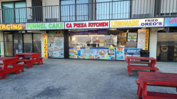 Ca Pizza Kitchen outside