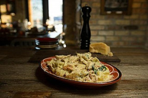 Scaddabush Italian Kitchen & Bar - Yonge & Gerrard 