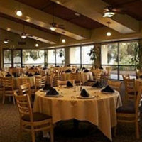 Restaurant at Kellogg Ranch inside