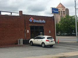 Domino's outside