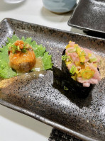 Sushi Nakano food