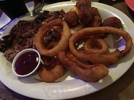 State Line Bar And Grille food
