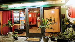 Seiji Brew Garden & Sushi inside