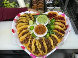 Tacos Correcaminos food
