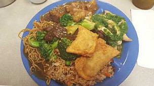 Lius Chop Suey food