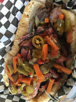 Roy's Chicago Doggery food