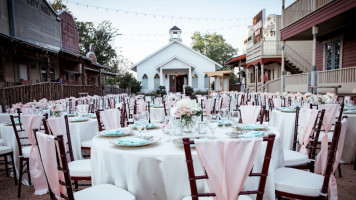 Silver Sycamore All Inclusive Wedding Event Venue In Houston, Tx food