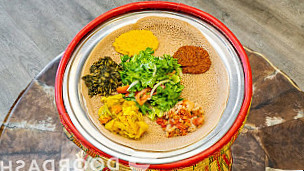 Zeni Ethiopian restaurant food