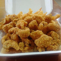 St. Louis Fish & Chicken food