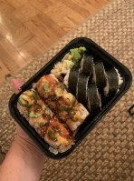 Oki Sushi food