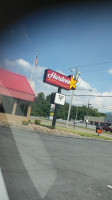 Hardee’s outside