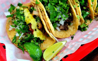 Garcias Tacos food