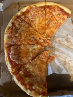 Padrino's Pizza food