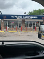 Supreme Sandwiches food