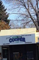 Cooper Delicatessen outside