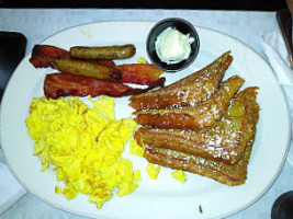 Waffle Spot King's Inn food