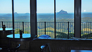 Tranquil Park Maleny inside