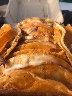 Los Originales Tacos De Birria inside