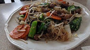 Pho Nguyen Hue food