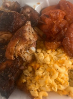 Erie's Jamaican Food food