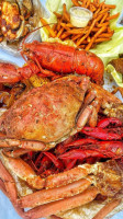 The Kickin' Crab food