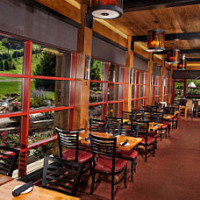 The Grille at Bear Creek food