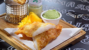 Fish Bar JW Marriott Hong Kong food