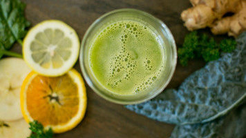 Carrot And Kale Organic Juice-cafe food