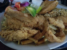 Chilos Seafood No 3 food