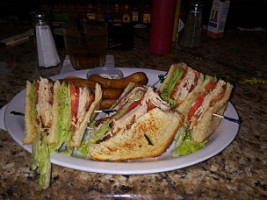 Tony P's Park Ave Bar Grille food