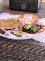 Tacos El Porkys Food Truck food