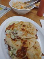 Cuzcatlan Rest food