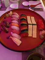 Sushi Sennin food