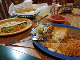 Miguels Little Mexico food