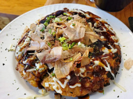 Yakitori Jinbei food