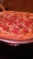 Robertos Pizza food