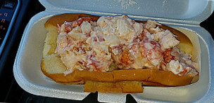 Dorr Lobster Co food