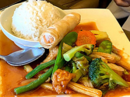 Thai Winchester Ii food
