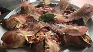 Giotto Maestro Della Pizza food