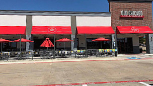 Old Chicago Pizza Taproom Cedar Hill outside