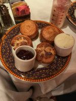 Dowling’s At The Carlyle food